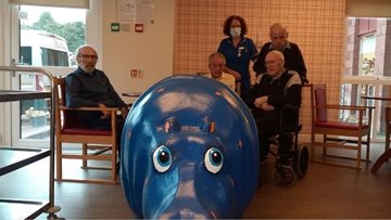 George the Hippo comes to Lomond Court